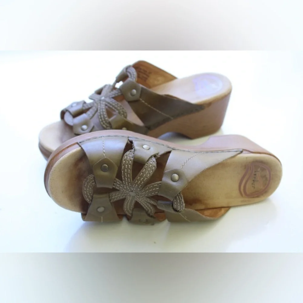 Dansko serena wedge sandals